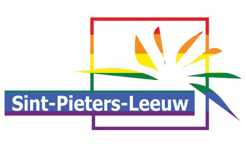 Ook in Sint-Pieters-Leeuw wappert de regenboogvlag